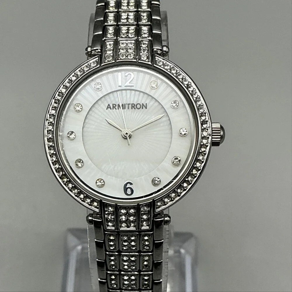 Armitron Womens Watch 28mm Silver Crystal Bracelet 75/4309SV New Battery 6.75